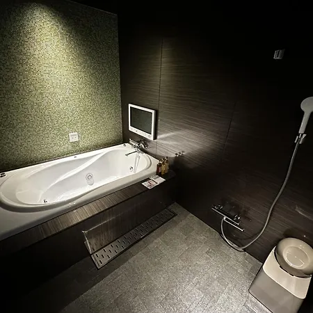 Fun3 -Adult Only- Hotel Yokohama  Exterior photo