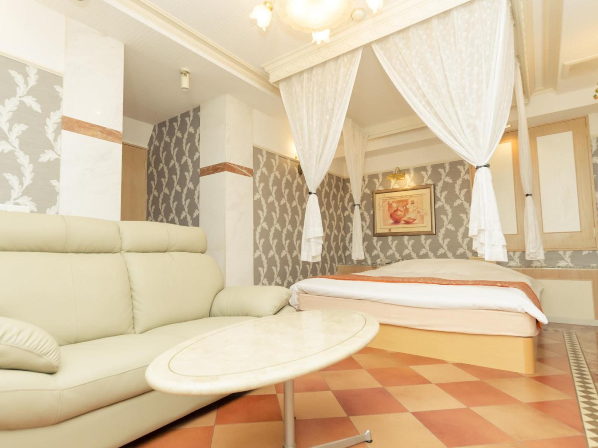 Fun3 -adult Only- Yokohama (Kanagawa)